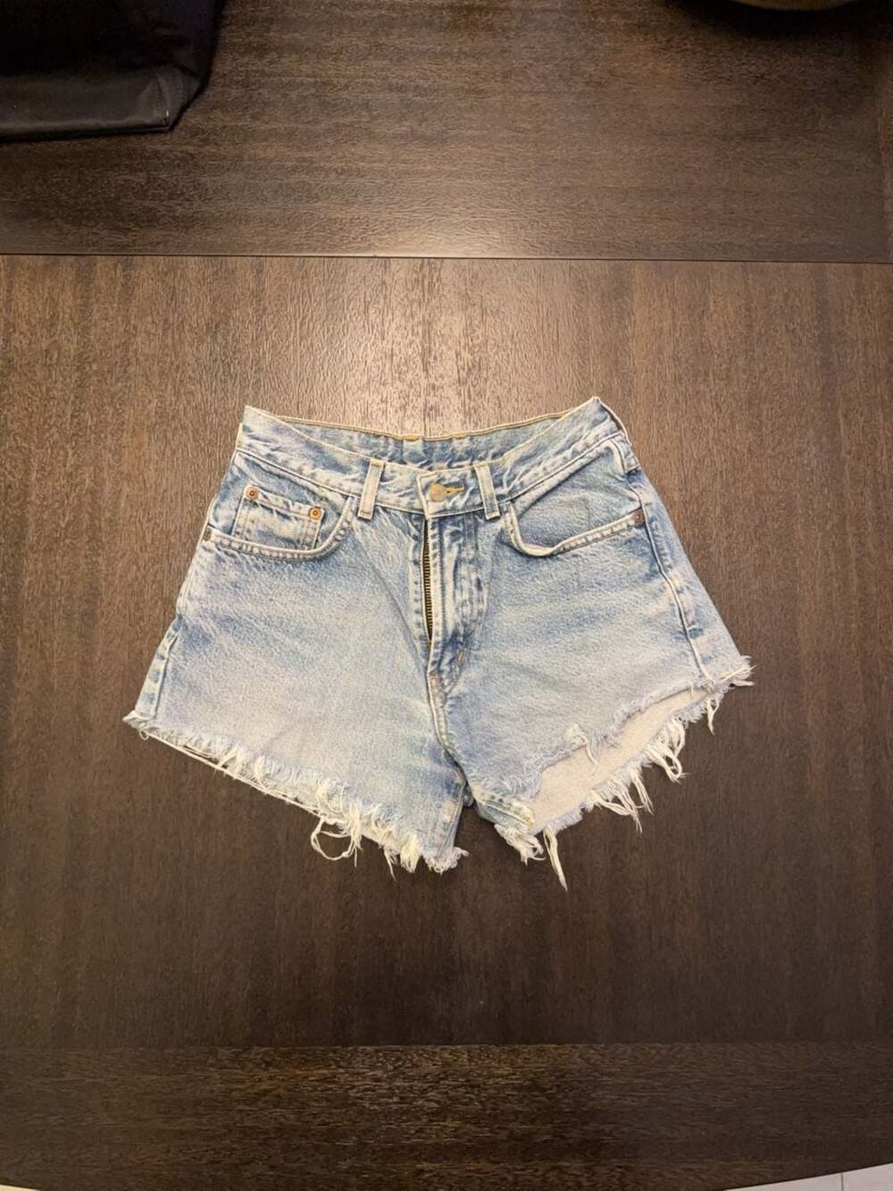 Vintage Lucky Brand Dungarees Women's Size 4 (27) Relaxed Denim Cutoff Shorts